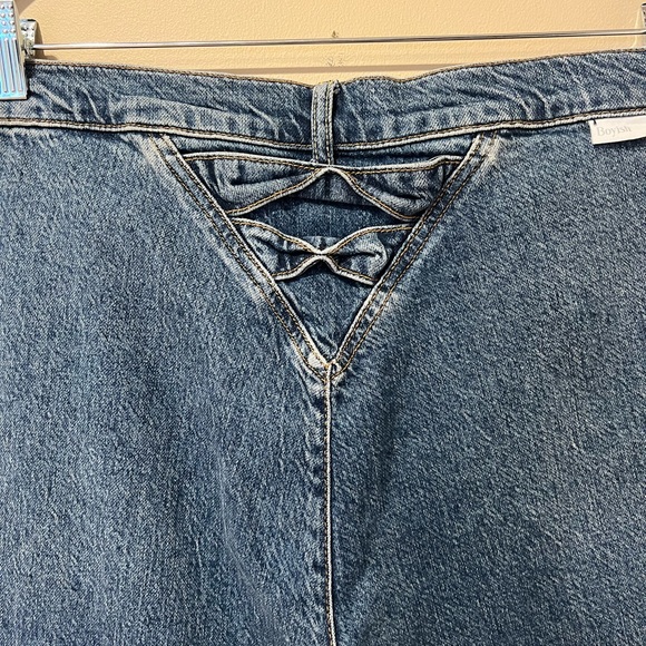 Boyish The Mikey High Rise Wide Leg Jeans in Starfight (30) - Picture 8 of 15